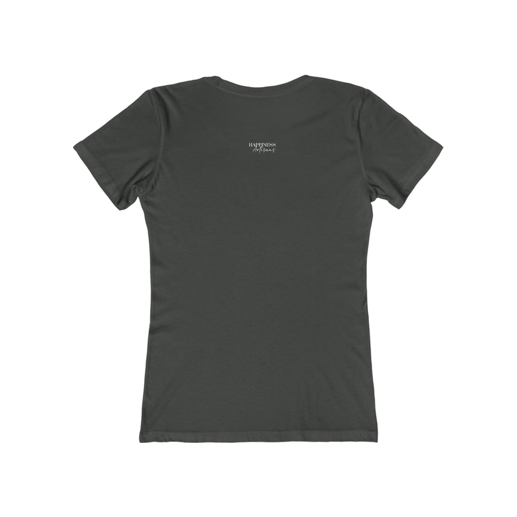 Floral Initial 'H' Boyfriend Tee for Women – Vintage Botanical Monogram Shirt